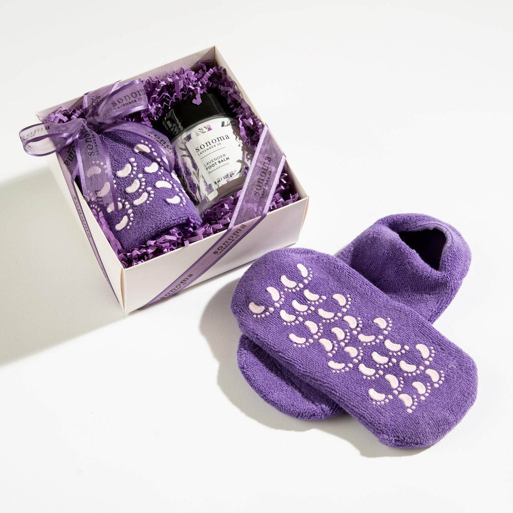 Treat your feet to a spa-like experience with our Lavender Hydrating Sock and Foot Balm Gift Set. Infused with calming lavender, this duo nourishes and hydrates, leaving your feet feeling soft, refreshed, and relaxed—perfect for unwinding after a long day.