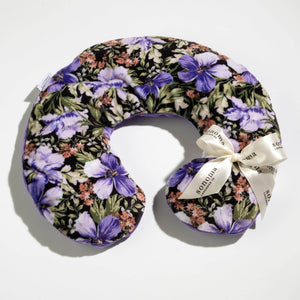 Indulge in relaxation with our Lavender Spa Neck Pillow, designed to soothe and rejuvenate. Infused with calming lavender, this pillow provides gentle neck support, relieving tension and promoting relaxation—perfect for creating your own at-home spa experience.